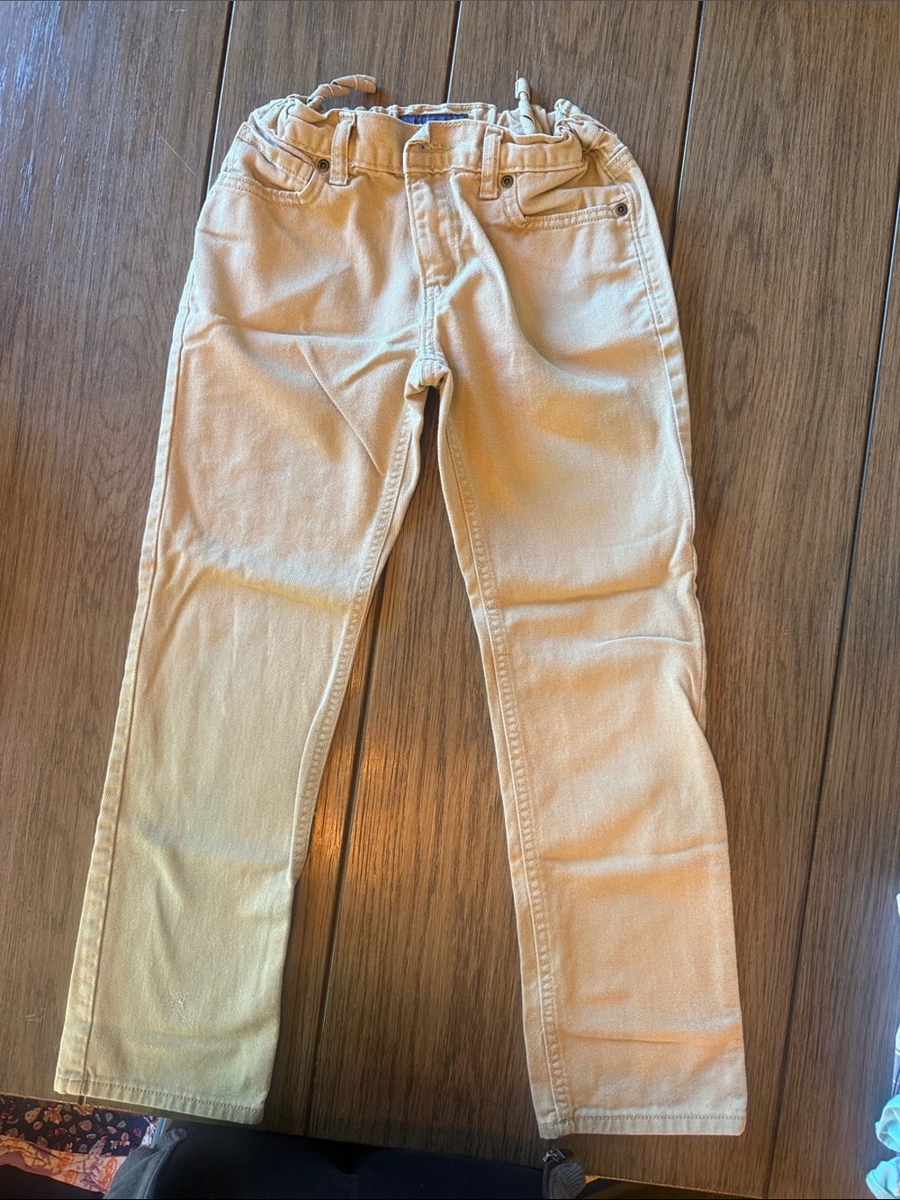 Old Navy Straight-Leg Jeans in Khaki